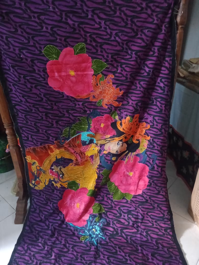 100 Batik Probolinggo Motif Geisha