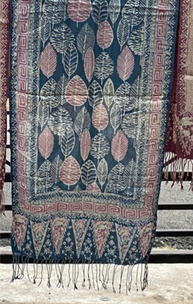 093 BATIK CIREBON Motif: dedaunan