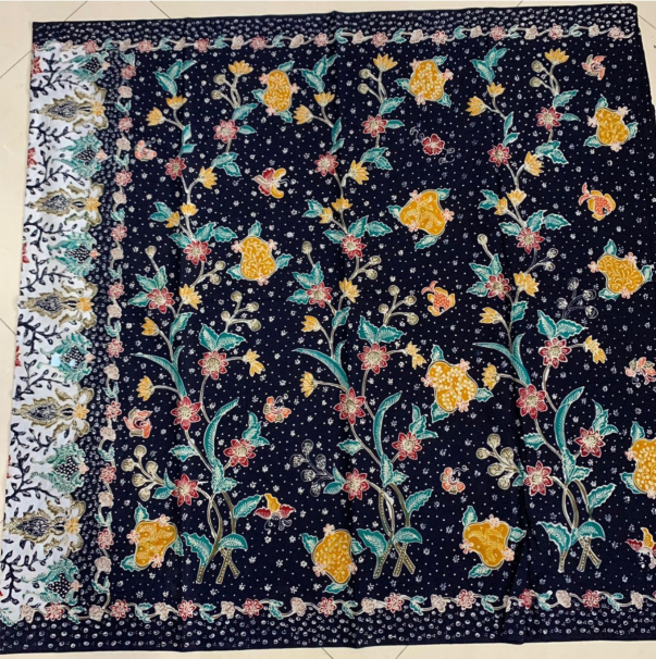 072 BATIK LASEM sekarjagad pancawarna